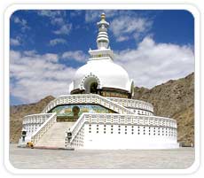 Shanti Stupa, Leh